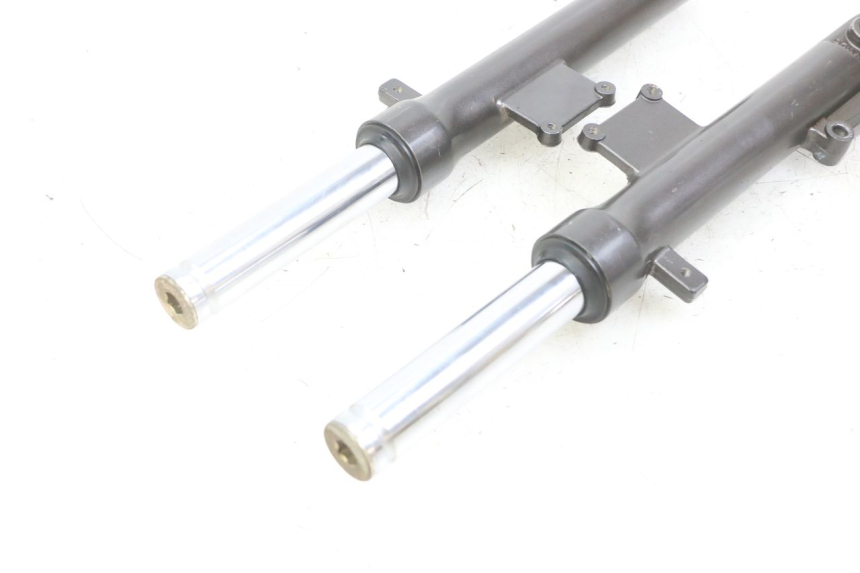 photo de Fork tube KYMCO AGILITY 4T 50 (2005 - 2018) - Zoom on usage condition