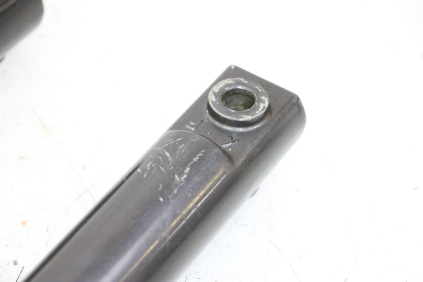 photo de Fork tube KYMCO AGILITY 4T 50 (2005 - 2018) - Component zoom