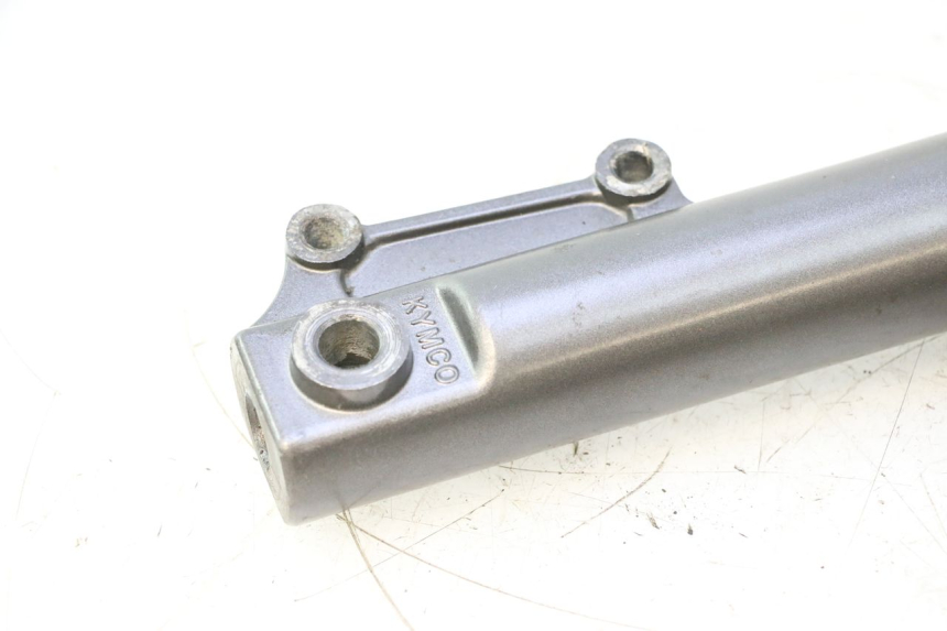 photo de Fork tube KYMCO AGILITY 4T 50 (2005 - 2018) - Detailed visual inspection