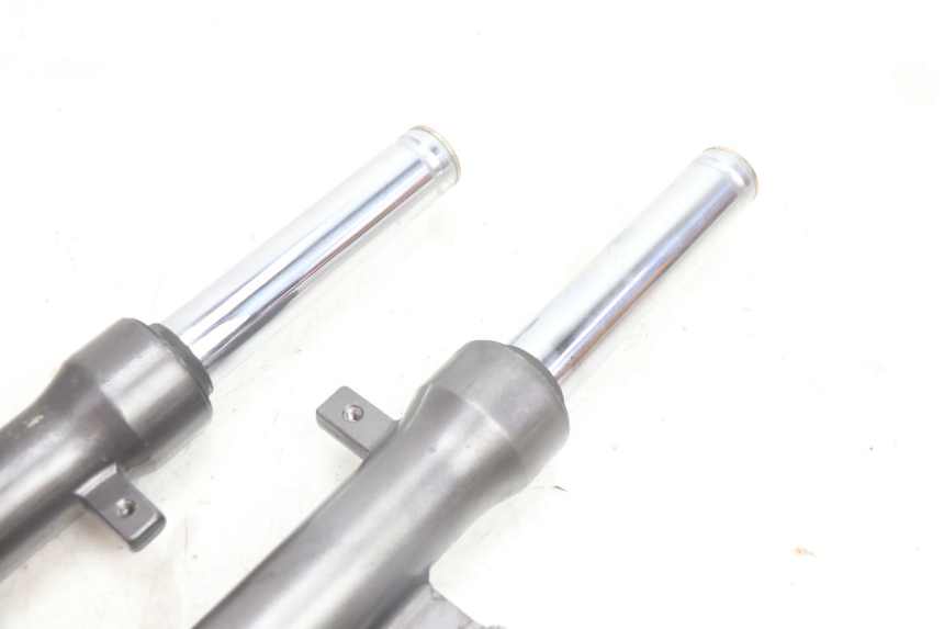 photo de FORKS LEG KYMCO AGILITY FR 2T 50 (2012 - 2017) - Zoom on usage condition
