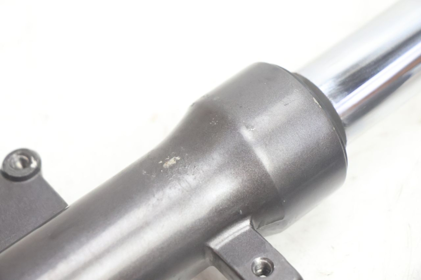 photo de FORKS LEG KYMCO AGILITY FR 2T 50 (2012 - 2017) - Technical close-up