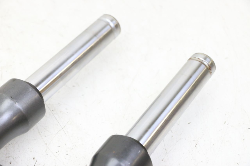 photo de FORKS LEG KYMCO AGILITY NAKED RENOUVO 2T 50 (2011 - 2018) - Surface and material condition