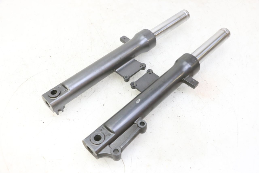 photo de FORKS LEG KYMCO AGILITY NAKED RENOUVO 2T 50 (2011 - 2018) - Checked used part