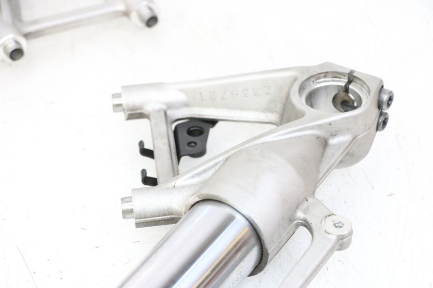 photo de FORKS LEG BMW S RR ABS S1000RR 1000 (2015 - 2018) - Technical close-up