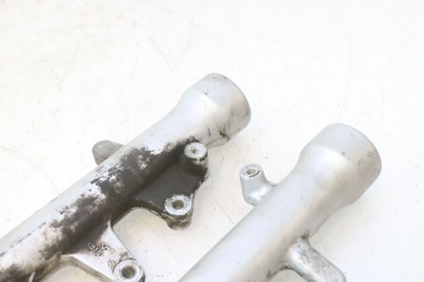 photo de FORKS LEG SUZUKI BURGMAN 125 (2007 - 2014) - Component detail