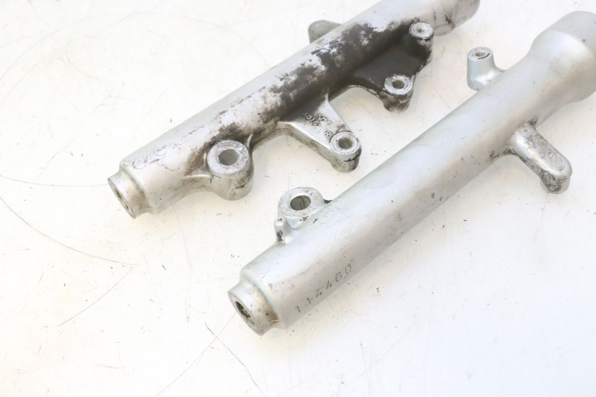 photo de FORKS LEG SUZUKI BURGMAN 125 (2007 - 2014) - Technical close-up