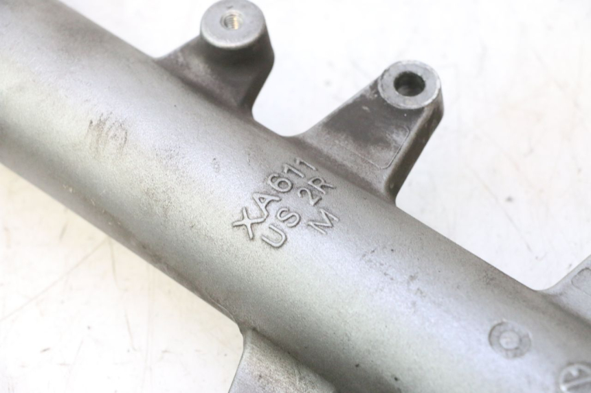 photo de FORKS LEG SUZUKI BURGMAN EXECUTIVE ABS 650 (2006 - 2012) - Alternative perspective