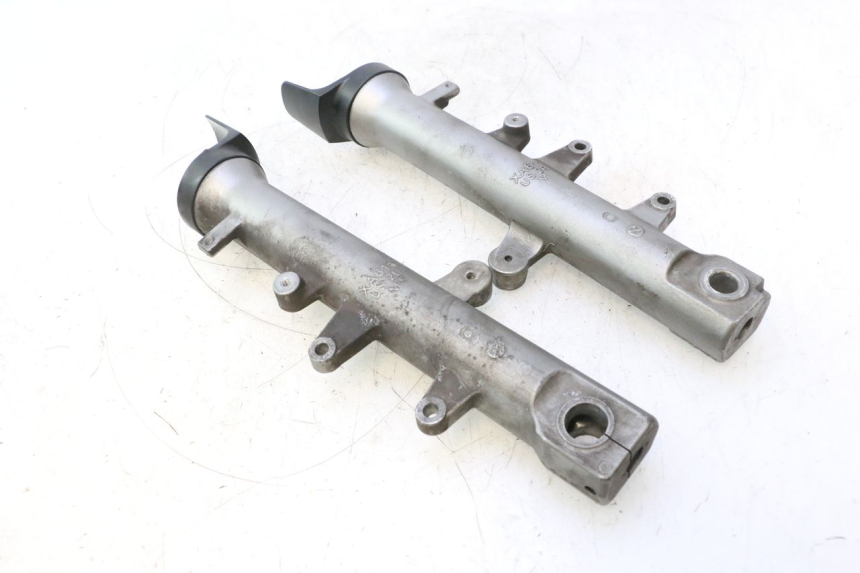 photo de FORKS LEG SUZUKI BURGMAN EXECUTIVE ABS 650 (2006 - 2012) - Technical close-up