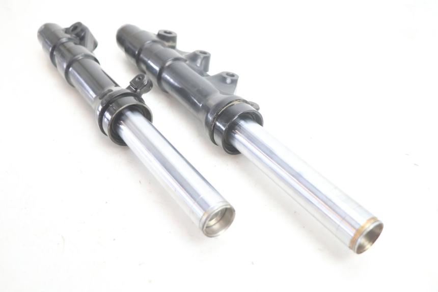 photo de FORKS LEG YAMAHA BW'S BWS 125 (2010 - 2013) - Markings and original references