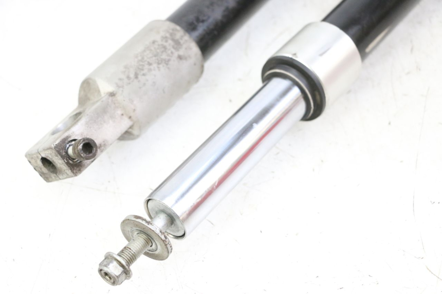 photo de FORKS LEG BMW C1 125 (2000 - 2003) - Markings and original references