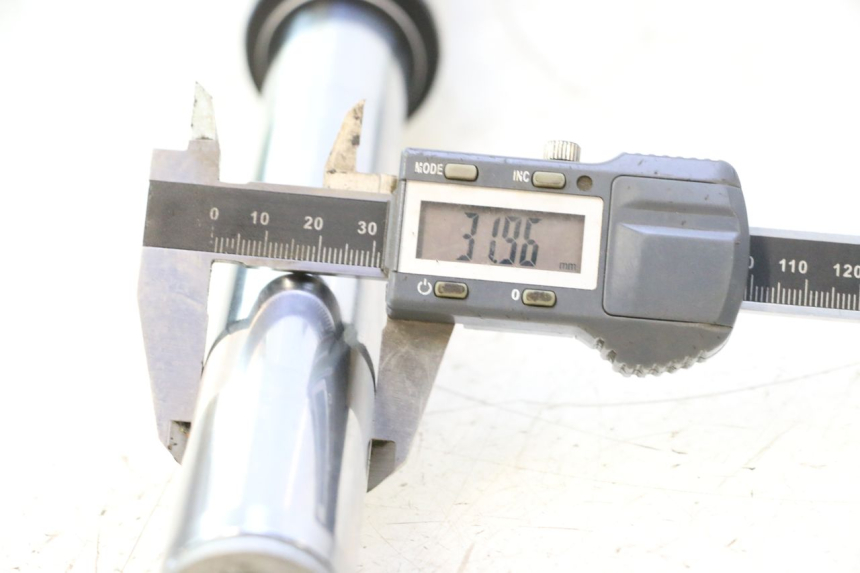 photo de FORKS LEG BMW C1 125 (2000 - 2003) - Component detail