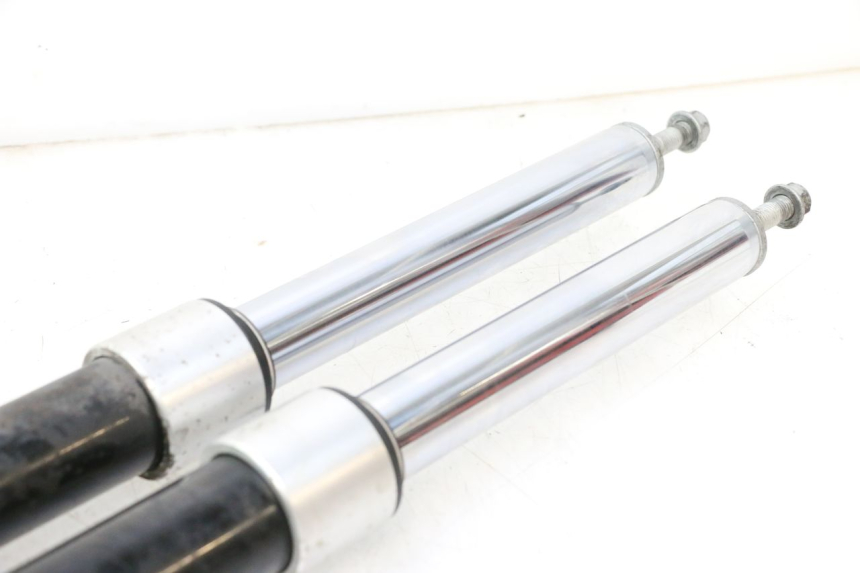 photo de FORKS LEG BMW C1 125 (2000 - 2003) - Additional view of the item