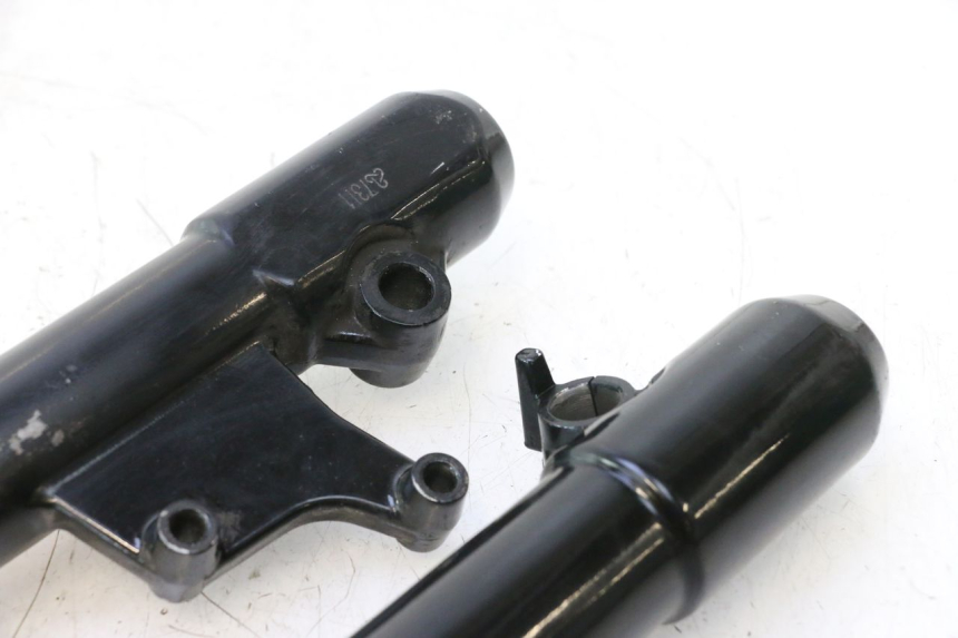 photo de FORKS LEG PEUGEOT CITYSTAR 2T 50 (2018 - 2021) - Distinctive features
