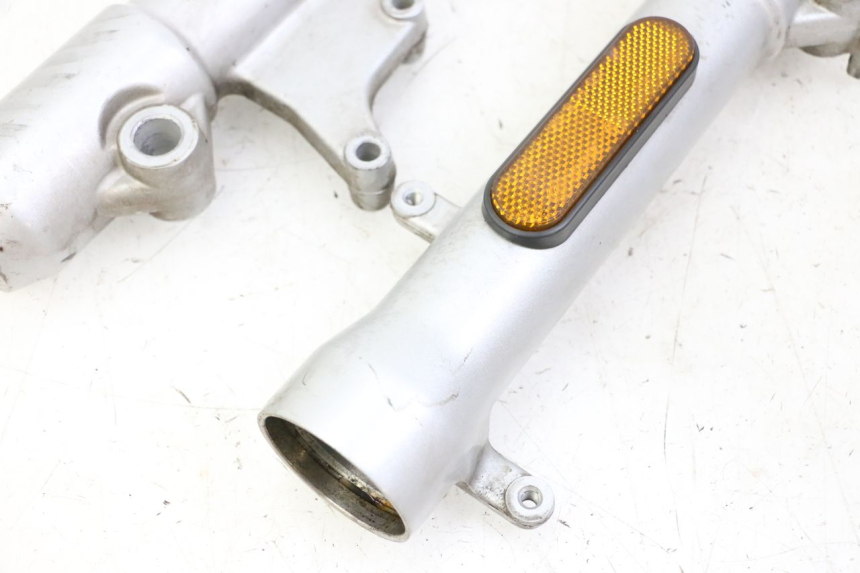 photo de FORKS LEG PEUGEOT CITYSTAR 50 (2013 - 2017) - Markings and original references