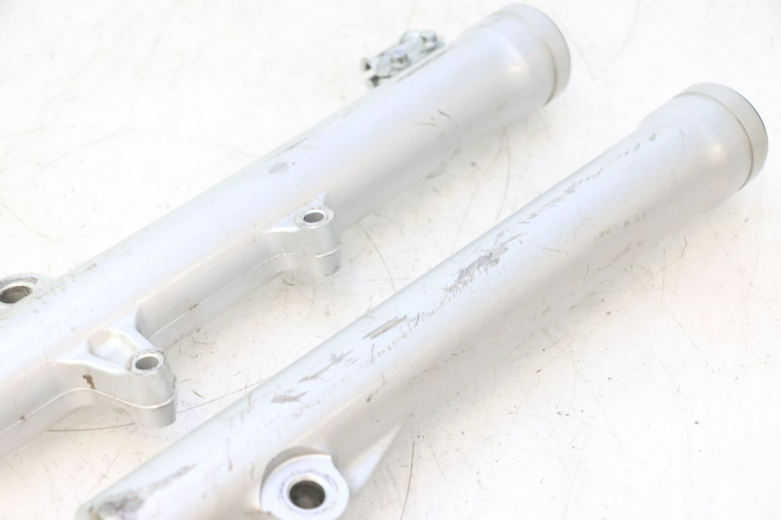photo de FORKS LEG HONDA CRF CR-F 125 (2020 - 2021) - Markings and original references