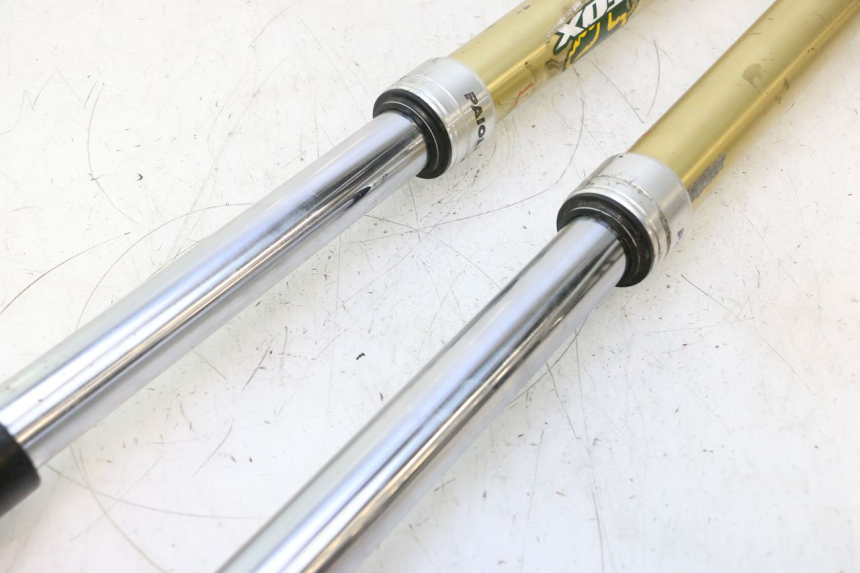 photo de FORKS LEG HM HONDA DERAPAGE 50 (2007 - 2009) - Surface and material condition