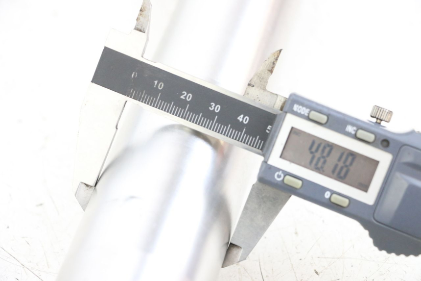 photo de FORK TUBE KSR RACING DRIFT 140 - Component detail