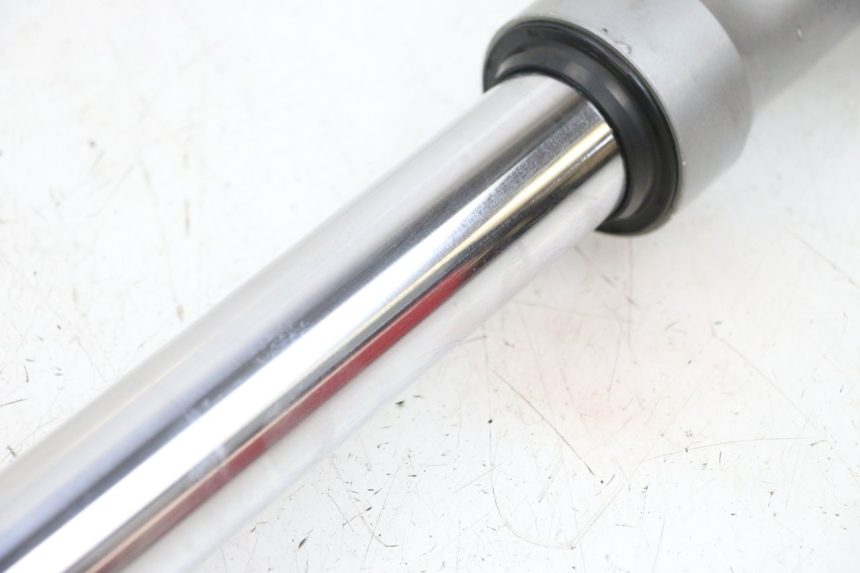 photo de RIGHT FORKS LEG KAWASAKI GPZ RX 1000 (1986 - 1988) - Product overview