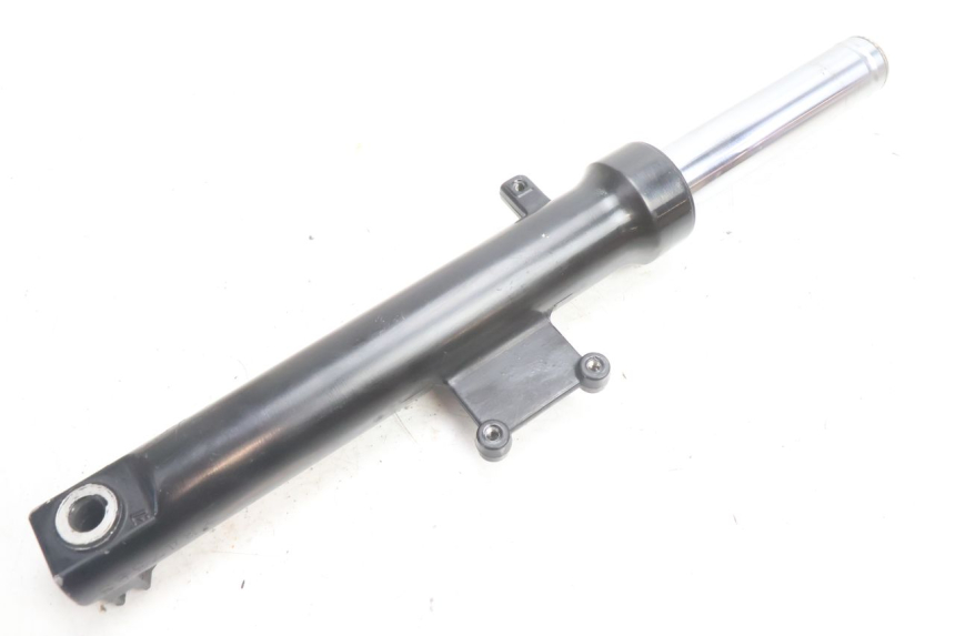 photo de RIGHT FORKS LEG SYM ORBIT III 3 4T 50 (2021 - 2025) - Main view