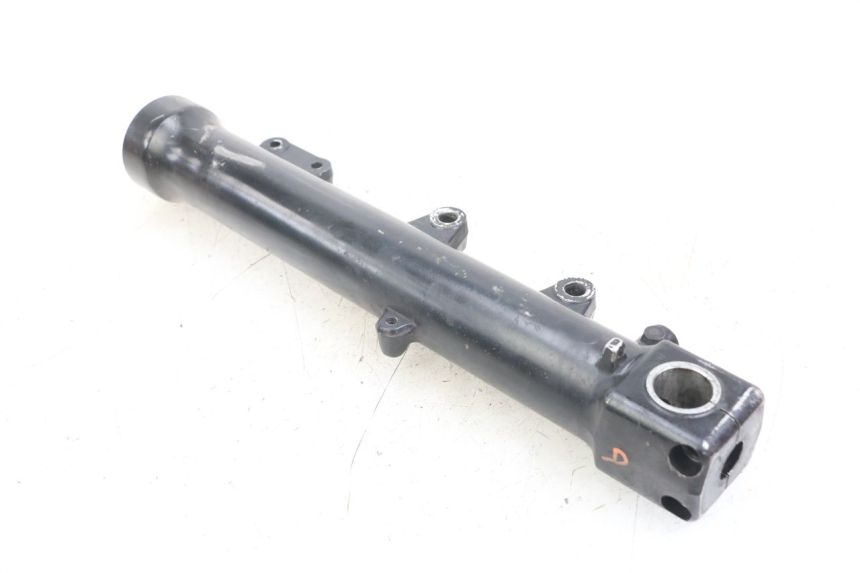 photo de RIGHT FORK TUBE TRIUMPH SPEED TRIPLE T301 900 (1994 - 1996) - Zoom on usage condition