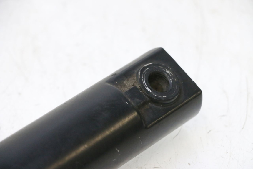 photo de RIGHT FORKS LEG KYMCO SUPER 8 2T 50 (2007 - 2013) - Zoom on usage condition