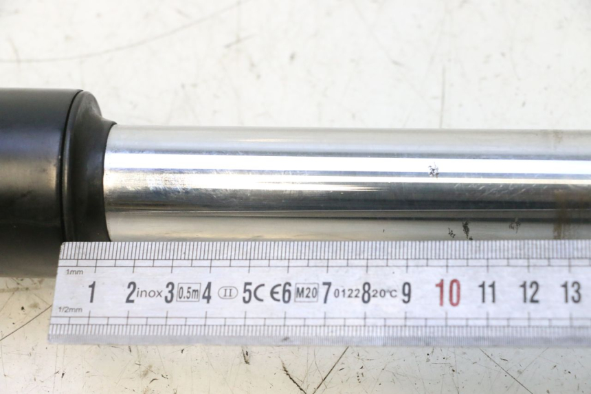 photo de RIGHT FORKS LEG KYMCO SUPER 8 2T 50 (2007 - 2013) - Markings and original references