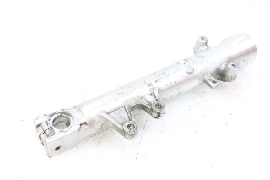 photo de RIGHT FORKS LEG SUZUKI SV S 650 (1999 - 2002) - Zoom on usage condition