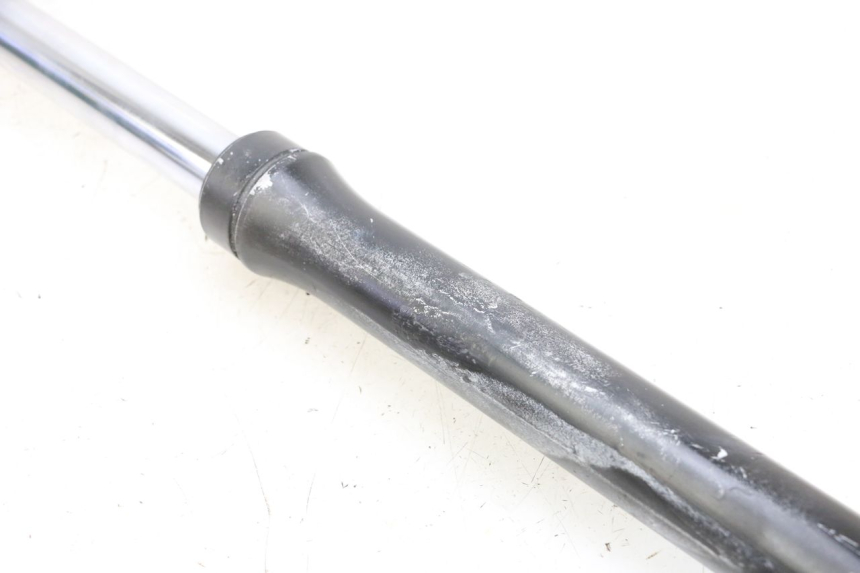 photo de RIGHT FORKS LEG YAMAHA TTR 125 (2000 - 2020) - Markings and original references