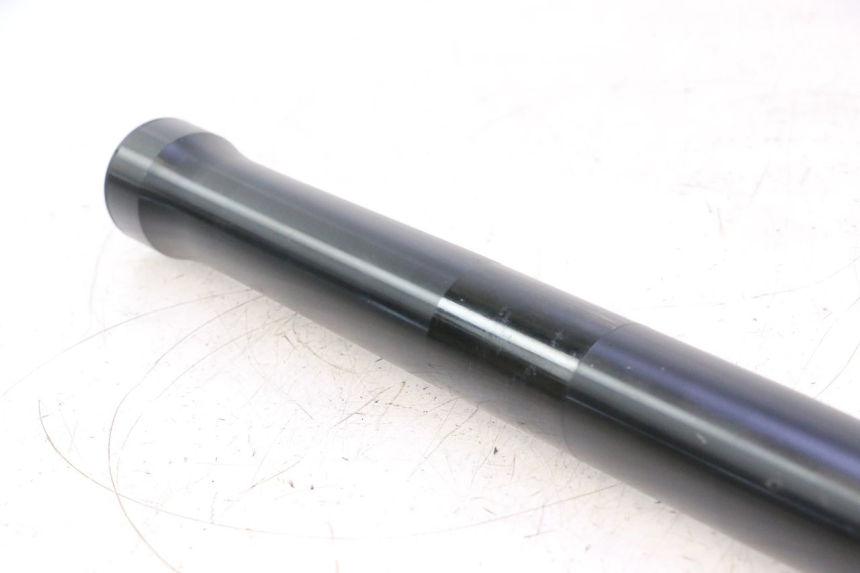 photo de RIGHT FORKS LEG YAMAHA YZF R6 600 (2008 - 2009) - Zoom on usage condition