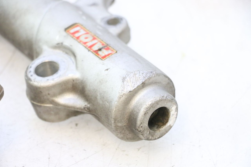photo de FORKS LEG PEUGEOT ELYSTAR 50 (2002 - 2014) - Additional view of the item