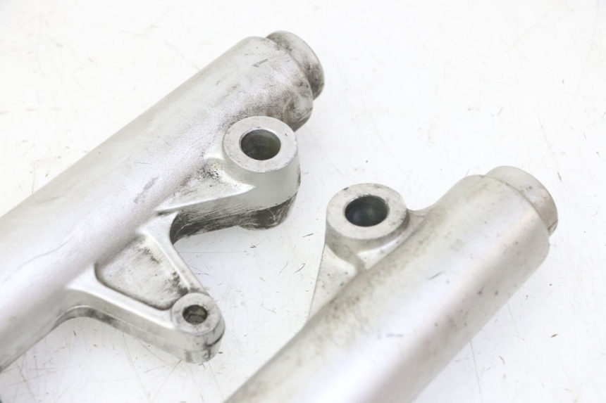 photo de FORKS LEG HONDA FES S-WING SWING ABS 125 (2007 - 2015) - Checked used part