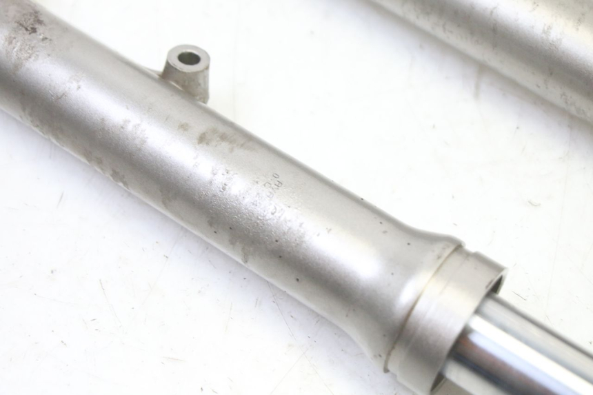 photo de FORK TUBE SYM FIDDLE 2 50 (2008 - 2013) - Alternative perspective