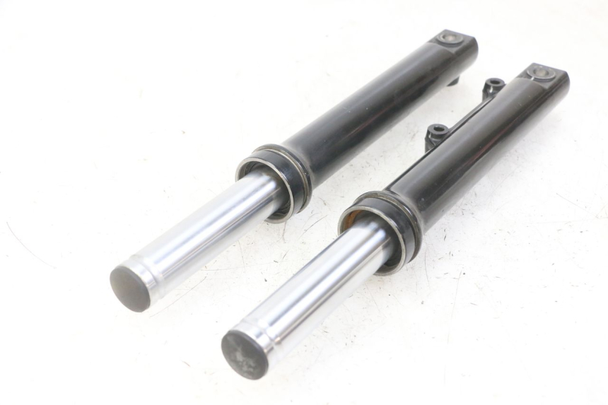 photo de FORKS LEG SYM FIDDLE 3 III 50 (2014 - 2020) - Fixing points details