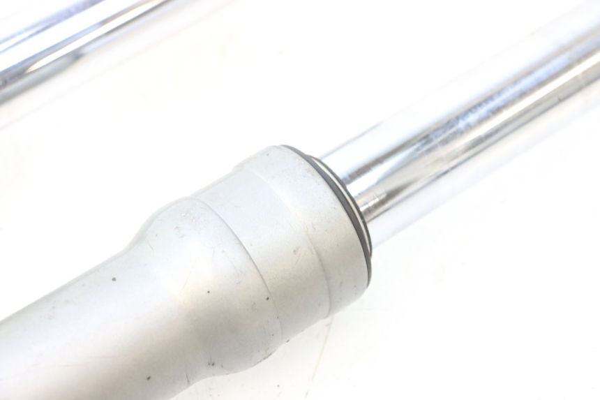 photo de FORK TUBE PIAGGIO FLY 2T 50 (2004 - 2017) - Surface and material condition