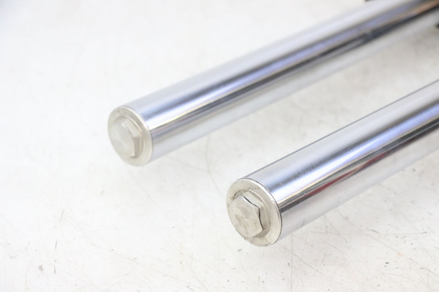 photo de FORKS LEG YAMAHA FZ6 FAZER S2 600 (2007 - 2011) - Surface and material condition