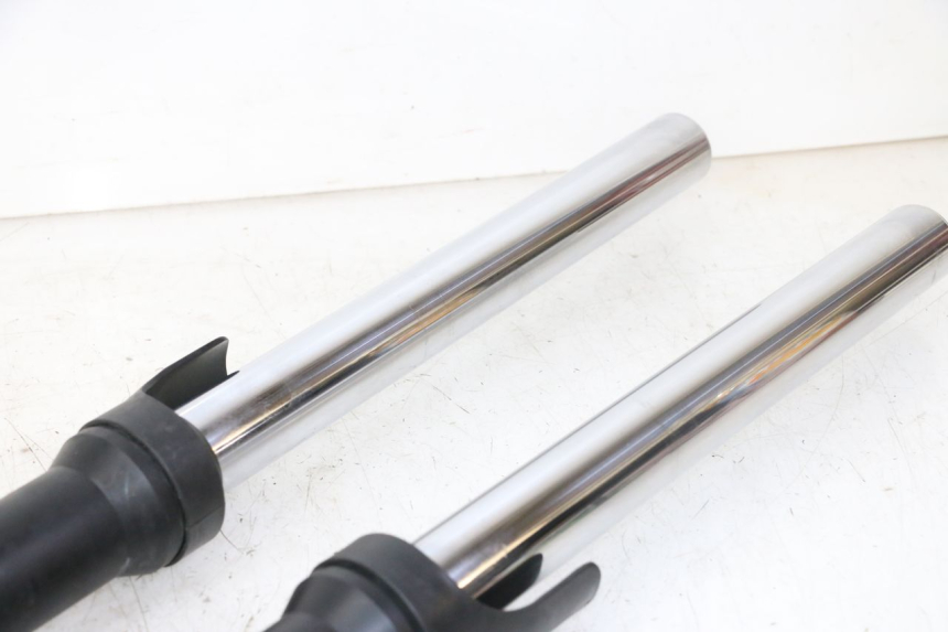 photo de FORKS LEG YAMAHA FZ6 FAZER S2 600 (2007 - 2011) - Checked used part