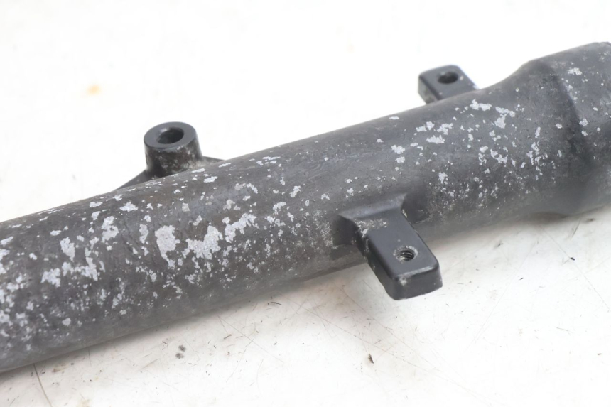 photo de LEFT FORKS LEG KYMCO AGILITY CITY 16P 125 (2015 - 2024) - Surface and material condition