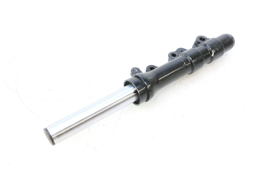 photo de LEFT FORKS LEG YAMAHA BW'S BWS 125 (2010 - 2013) - Surface and material condition
