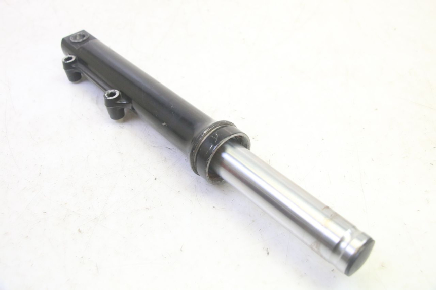 photo de LEFT FORKS LEG SYM FIDDLE 3 III 125 (2014 - 2020) - Additional view of the item