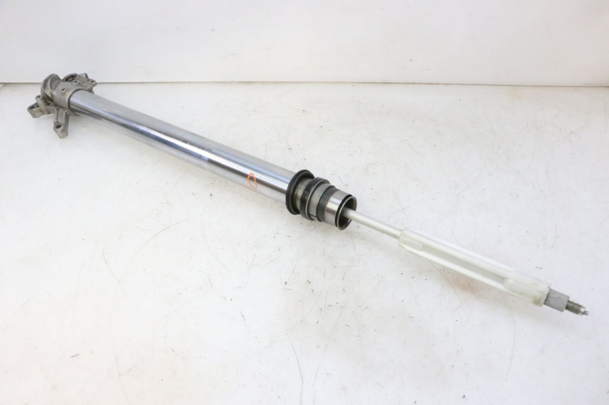photo de LEFT FORKS LEG YAMAHA YZ 125 (1998 - 2005) - Alternative perspective