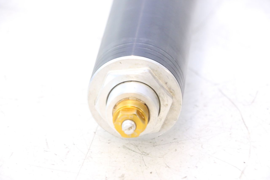 photo de LEFT FORKS LEG YAMAHA YZF R6 600 (2008 - 2009) - Surface and material condition