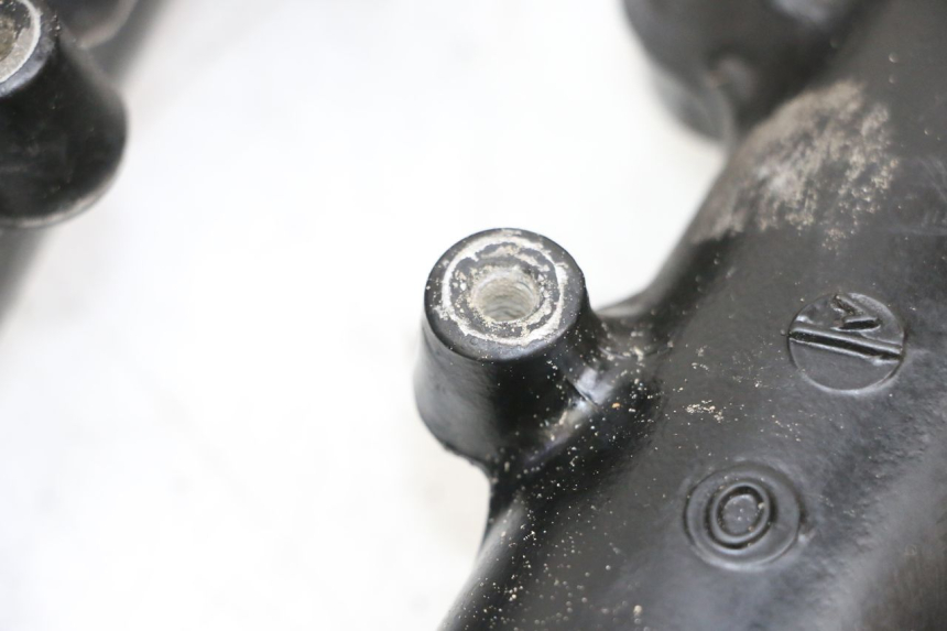 photo de FORKS LEG KAWASAKI GPX R WARBIRD 600 (1988 - 1993) - Zoom on usage condition