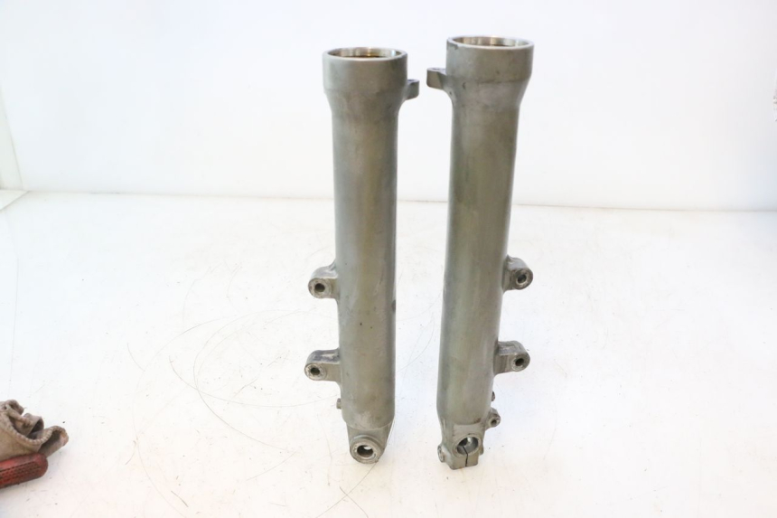 photo de FORKS LEG SUZUKI GSX F GSXF 750 (1988 - 1998) - Alternative perspective
