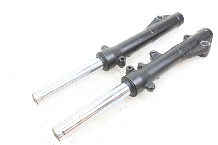 photo de FORKS LEG HONDA PCX (JF57/JF64) 125 (2014 - 2018) - Zoom on usage condition