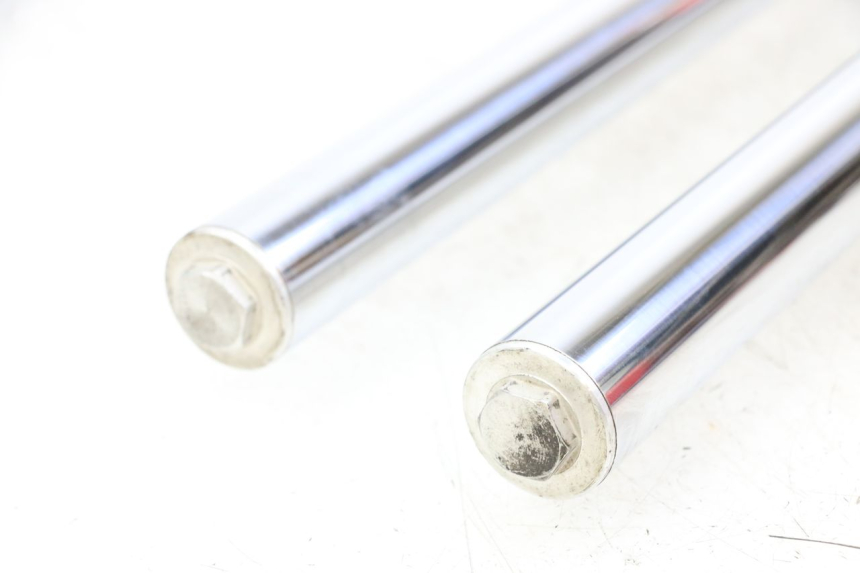 photo de FORKS LEG HONDA VT C2 SHADOW 750 (1997 - 2001) - Fixing points details