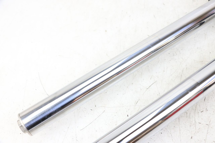 photo de FORKS LEG HONDA VT C2 SHADOW 750 (1997 - 2001) - Surface and material condition
