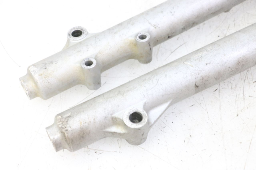 photo de FORKS LEG KAWASAKI KX 65 (2000 - 2019) - Fixing points details