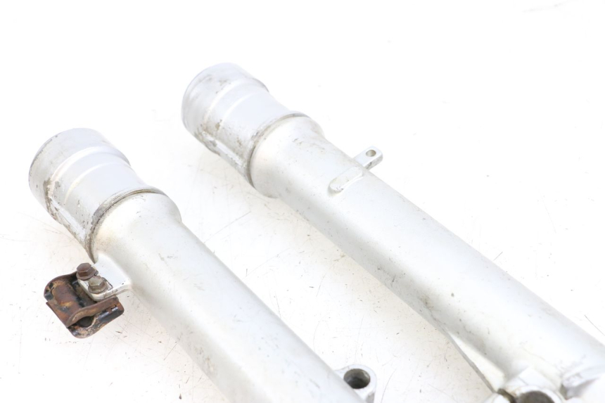 photo de FORKS LEG KAWASAKI KDX 125 (1990 - 1991) - Fixing points details