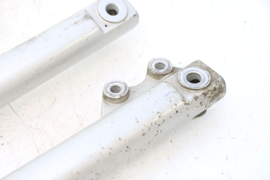 photo de FORKS LEG PEUGEOT KISBEE 2T 50 (2010 - 2017) - Supplementary product photo