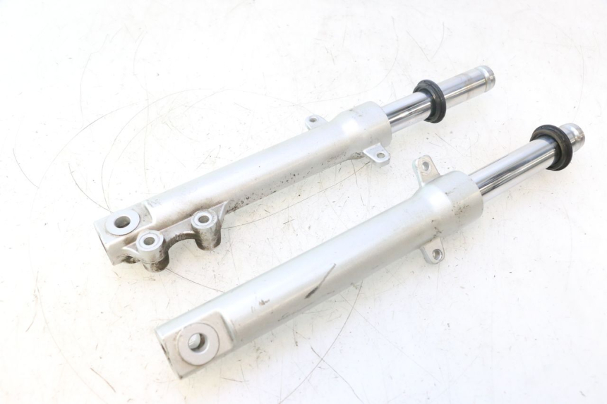 photo de FORKS LEG PEUGEOT KISBEE 2T 50 (2010 - 2017) - Main view